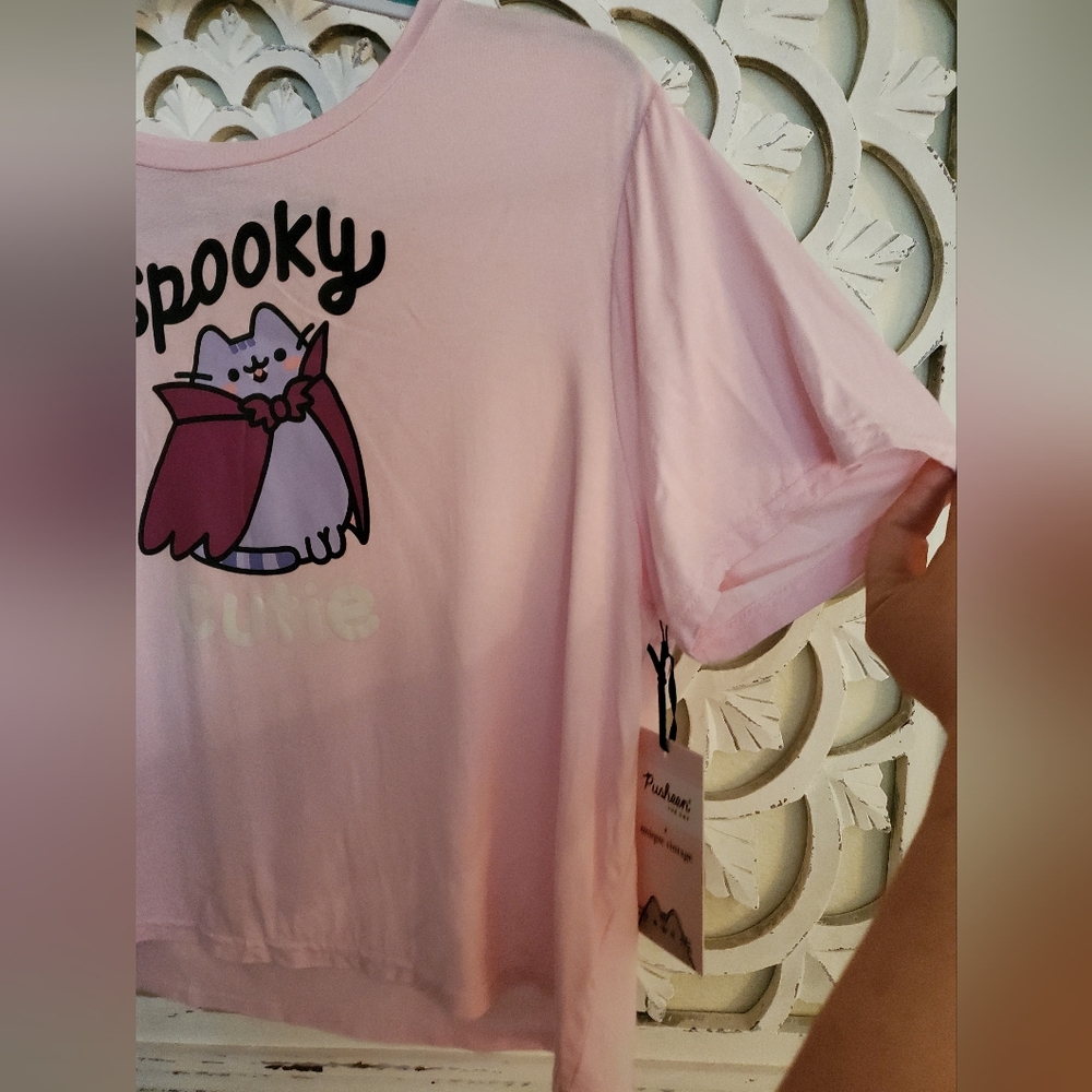 NWT Pusheen Unique Vintage Collaboration Spooky Cutie T-shirt Large 10/12 - Picture 5 of 12